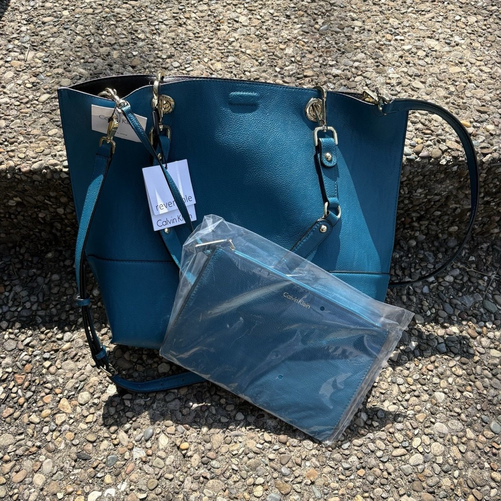 NEW NWT CALVIN KLEIN TEAL BLUE LEATHER XL TOTE BAG With CLUTCH 14in X 17in